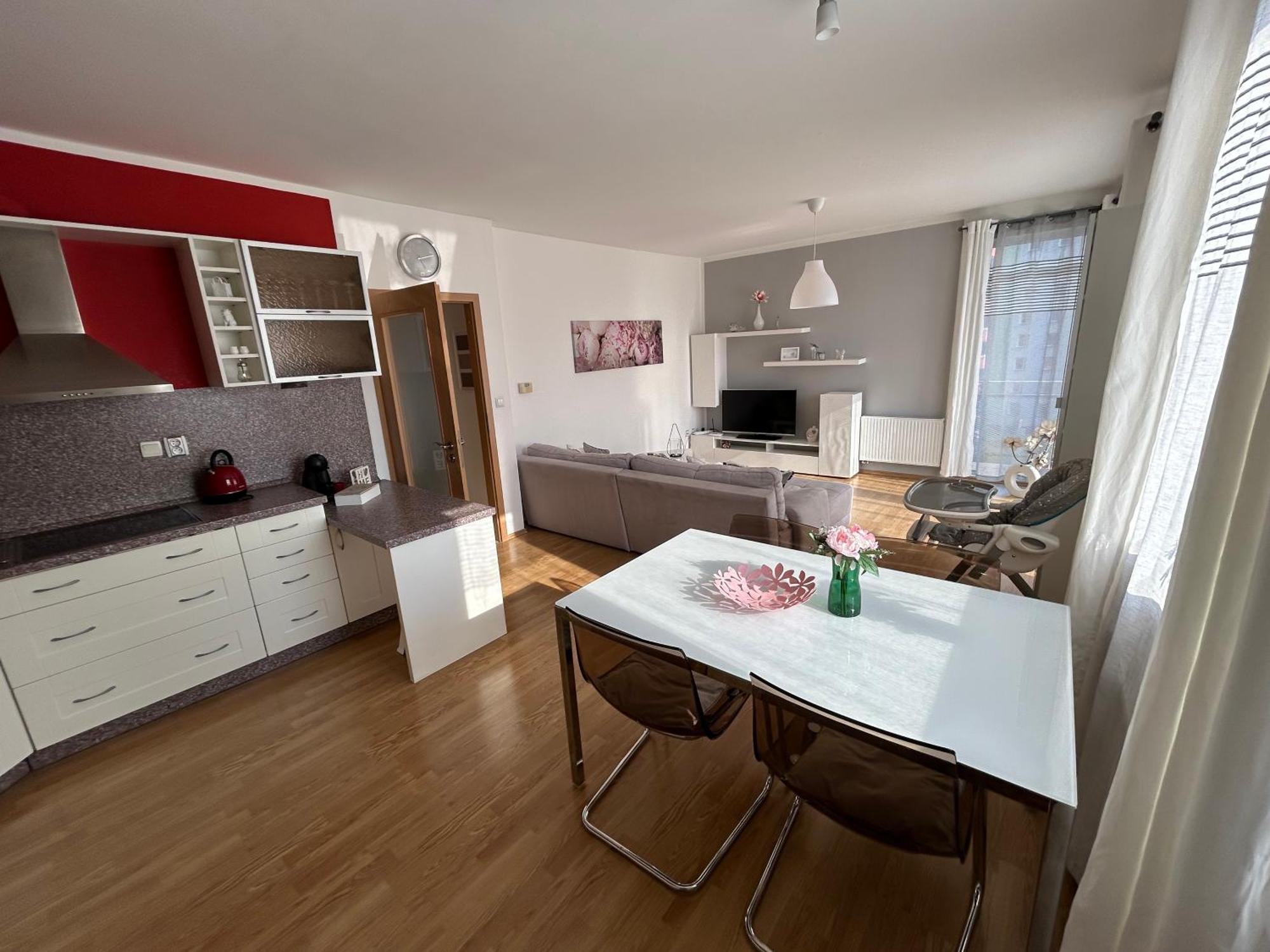 Mia Apartment *